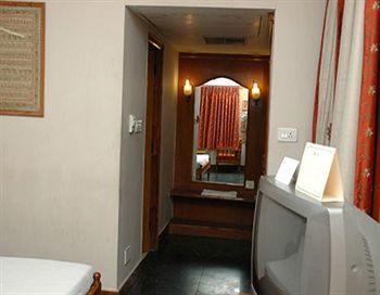 Rukmini Riviera Hotel Hyderabad Luaran gambar